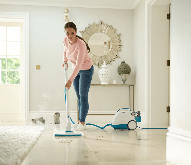 BLACK+DECKER BHSMP2008-GB 2000W Steam Mop – Front View for African Homes